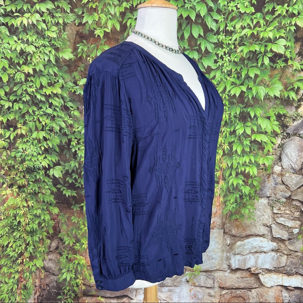 CYNTHIA ROWLEY Navy Blue Tonal Embroidered Button-Front Blouse, 2X - Picture 7 of 11